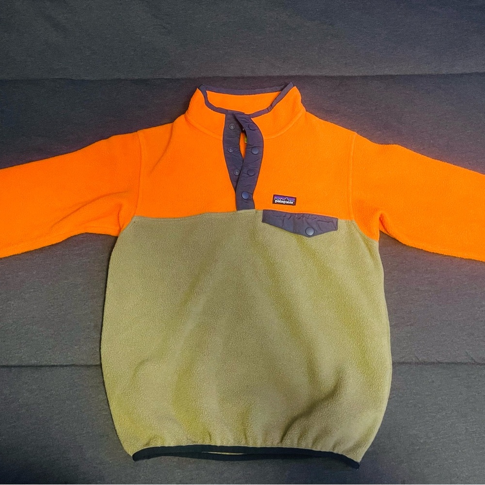 Patagonia Synchilla Orange Fleece with Tan